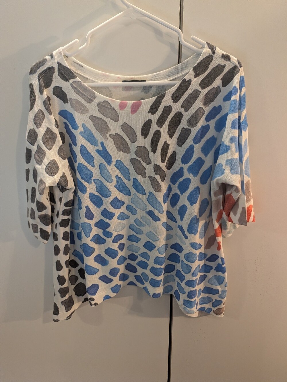 Nally & Millie Womens Medium Multicolor Printed Knit Top - Blue & Gray